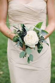 Small and large bridesmaid bouquets. These Single Flower Bridesmaid Bouquets Are So On Trend Simple Bridesmaid Bouquets Rose Bridesmaid Bouquet Small Bridesmaid Bouquets