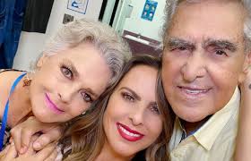 Check spelling or type a new query. Kate Del Castillo Y Su Viaje Relampago A Mexico Para Ver A Sus Papas Infobae