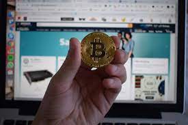 You can try out spectrocin if you want to pay for goods on amazon using bitcoin or other types of cryptocurrencies. Amazon Users Can Now Pay With Bitcoin Btc Litecoin Ltc Ethereum Eth And Bitcoin Cash Bch Blockmanity