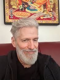 Regina Peterson's Instagram, Twitter & Facebook