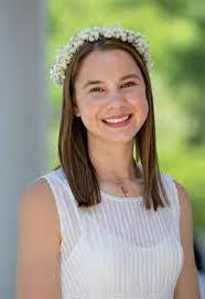 Erika Steuer's Instagram, Twitter & Facebook