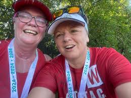 So proud of this newbie.. well done Robynne.. 7min off your best 10km time! 