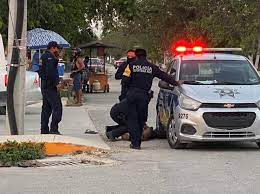 En el lugar de los hechos también resultaron heridos un hombre y una mujer como parte. 89yporon8e6fhm