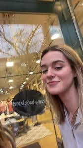 Laura Macpherson's Instagram, Twitter & Facebook