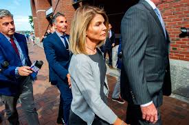 We did not find results for: Anonymous Sources Are Back To Speculate About Lori Loughlin S Marriage Vanity Fair