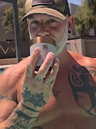 Finding Love with Older Men: A Silver Fox Guide