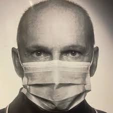 Ça fait du bien de lire ça" : lettre ouverte d'un médecin de Haute-Garonne  aux "résistants d'opérette" et complotistes Francis Lalanne et Jean-Marie  Bigard