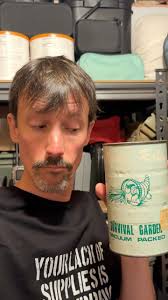 18 Seeds to Stock for Survival #seeds #seedsaving #prepper #gardeningtips