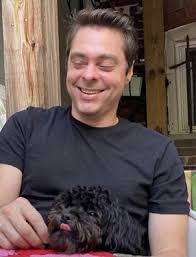 Tune into A Correction, a podcast started by Alum Lev Moscow, (MAT  Political Science (G'05). Lev reflected