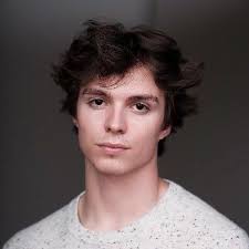 I watched an old video of #GH and recognized this young lady. I must say  that I enjoyed the commercials as well as the video ☺️!!!