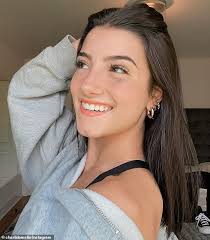 16-year-old TikTok star Charli D'Amelio reveals she is struggling with an  eating disorder