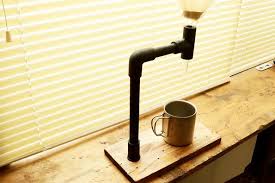 塩ビパイプが塗装でアイアン風に 下地塗料のdiy術 vol 1 diyer s パイプ 塩化ビニール 塗料