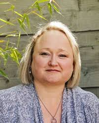 Find Counsellors and Therapists in Urmston, ENG