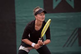 Get the latest player stats on barbora krejcikova including her videos, highlights, and more at the official women's tennis association website. Tenistka Barbora Krejcikova Slavi Titul Navzdory Zablokovanemu Krku Vyhrala Turnaj V Prostejove Sport Olomoucka Drbna Zpravy Z Olomouce A Olomouckeho Kraje