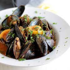Lemon Chipotle Mussels Life As A Strawberry Recipe Recipes Easy Mussels Recipe Seafood