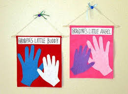 Don't forget to acknowledge this important generation of your family on mother's day, father's day and grandparent's day. 9 Easy Best Grandparents Day Crafts For Kids And Preschoolers