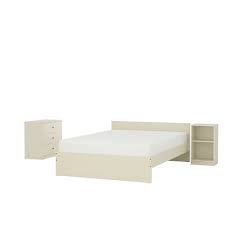 Nel nostro assortimento trovi tessuti a metraggio disponibili in un'infinità di colori e fantasie e tutto l'occorrente per cucire: Letti Ikea It