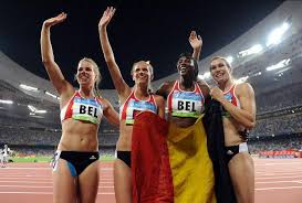 Een wit verticaal lijntje op de. Gerechtigheid Geschied 8 Jaar Na Datum Krijgt Onze 4x100 Dan Toch Nog Goud Meer Sport Hln Be