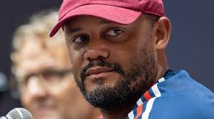 Titel-Ansage von Bayerns Trainer Vincent Kompany in der Champions League