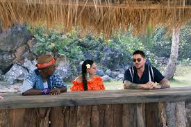 Premiering Tuesday, June 16th at 9pm – “Catch Me If You Can” The final six  Castaways are fighting for their individual survival, and as fatigue sets  in, the chefs are pushed to