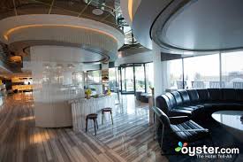 It generally offers one type of food (a kind of bread with cheese and tomato sauce) which you then choose what ingredients to add on top of it. W Chicago Lakeshore Review What To Really Expect If You Stay