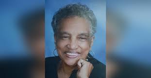 Beverly Lyons's Instagram, Twitter & Facebook