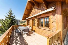 Location L Alpe D Huez Airbnb Chalet A L Alpe D Huez Au Pied Des Pistes Pour 10 Personnes Iziva Com Location Chalet Montagne Chalet Piste De Danse