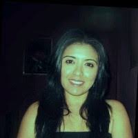 Elizabeth Iniguez's Instagram, Twitter & Facebook