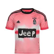 Dein juventus trikot begleitet dich außerdem nicht nur zu spieltagen: Adidas Performance Juventus Turin Human Race Fc Trikot Kinder Bei Outfitter