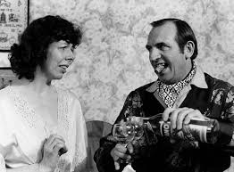 Frances étudie pendant un temps au lycée français de londres, en 1965 elle rejoint la royal shakespeare company ou elle joue aux côtés de michel saint denis. Rising Damp Star Rocked By Sordid Sex Secrets Of Her Ancestors Past Revealed In Show Mirror Online