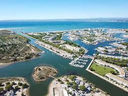 Check spelling or type a new query. Feriendorf Village Du Port In Der Camargue Grau Du Roi Yelloh Village
