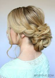 Prefer using spin hair pins instead of bobby clips while making a simple bun hairstyle as to let it stay longer. 25 Low Bun Hairstyles That You Can Create Yourself