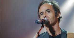 Un jour la jeune femme, a rassemblé son courage et aller frapper à la loge de sa star préférée. Jean Jacques Goldman Plaque Tout La Star Quitte La France Purepeople