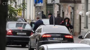 Andriy kobolyev is on facebook. Glava Pravleniya Nak Naftogaz Ukrainy Andrej Kobolev Na Vyhode Iz Restorana Alaska Strana Ua Youtube