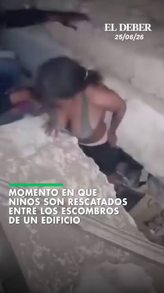 Mundo | Este fue el video que se grabó Fabiana, una niña que quedó  encerrada bajo escombros tras lo fuertes terremotos que azotaron Venezuela  el pasado 24 de junio. Gracias a tales