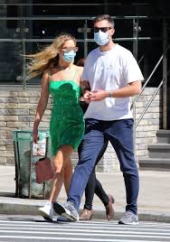 Just five years ago, jennifer lawrence wasn't sure if she would ever get married. Pregnant Jennifer Lawrence And Cooke Maroney Out And About In New York 9 05 2020 Hawtcelebs