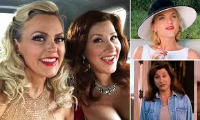 Let us know what you think in the comments below. Meredith Blake And Chessy From 1998 S The Parent Trap Are Actually Best Friends In Real Life Daily Mail Online