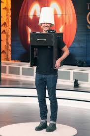 Four Last Minute Punny Costume Ideas For Halloween Cbc Life