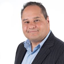 Roberto Pulido at Coldwell Banker Brokers of the Valley