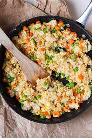 Schnelles Bratreis Grundrezept Kochkarussell Com Rezept Rezepte Bratreis Gebratener Reis