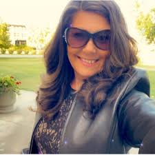 Sally Applegate's Instagram, Twitter & Facebook