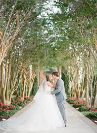 Where To Wed 20 Florida Venues That Dazzle Weddings Illustrated Florida Wedding Venues Wedding Venues Florida Orlando Orlando Wedding Venues