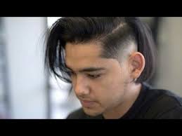 Meski mayoritas pria di indonesia memiliki rambut lurus, inspirasi untuk potongan rambut keriting pria yang bisa kita temukan di internet masih terbilang minim. Model Rambut Pria Terbaru 2019 Keren Youtube