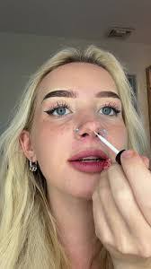 Kayla Romans's Instagram, Twitter & Facebook