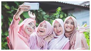 Check spelling or type a new query. 8 Ide Photoshoot Bareng Sahabat Contek Biar Fotomu Banyak Like Di Instagram Ilmupedia Co Id