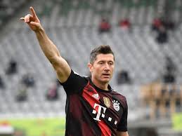 Stay up to date with soccer player news, rumors, updates, analysis, social feeds, and more at fox sports. Bundesliga Bayern Munich S Robert Lewandowski Equals Gerd Mueller S Record With 40th Goal Of Season Football Gulf News