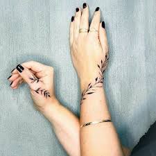 Mini Tattoo Page Na Instagramie Wrist Tattoo Designs For Girls Tag A Friend To Advertise At An Affordable Wrap Around Wrist Tattoos Mini Tattoos Tattoos