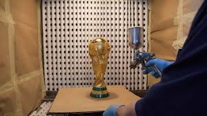 Tim yang berpartisipasi di piala dunia fifa 2018 di sorot dengan warna hijau. Melihat Langsung Proses Pembuatan Trofi Piala Dunia Fifa 2018 Di Milan Italia Serambi Indonesia