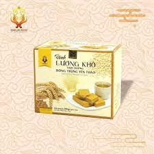 Là một loại thực vật c4 (thực vật sử dụng cơ chế quang hợp c4), nên ngô là loại cây lương thực tương đối có hiệu quả hơn trong sử dụng nước so với các thực vật c3 như các loại cây lương thực nhỏ, cỏ linh lăng hay đậu tương. Banh LÆ°Æ¡ng Kho Ä'ong Trung Yáº¿n Tháº£o 350gr Hoang Linh Biotech