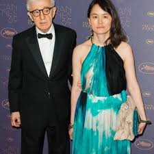 Directeur de la photographie speed hopkins : Woody Allen Qualifie Son Epouse Et Fille Adoptive De Femme Enfant Marie Claire